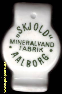 Picture of a ceramic Hutter stopper from: Bryggeri & Mineralvand Fabrik „Skjold“, Ålborg, Aalburg, Denmark