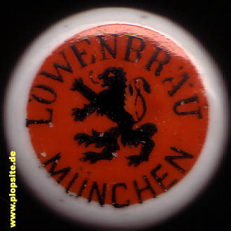 Picture of a ceramic Hutter stopper from: Löwenbräu, München, Germany