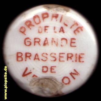 Picture of a ceramic Hutter stopper from: Grande Brasserie, Valhuon, France